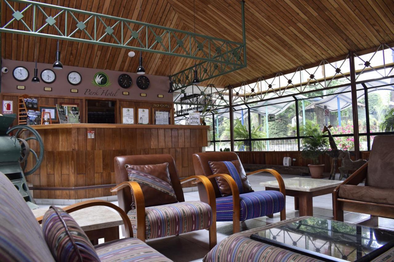 Park Hotel Santa Cruz Verapaz المظهر الخارجي الصورة
